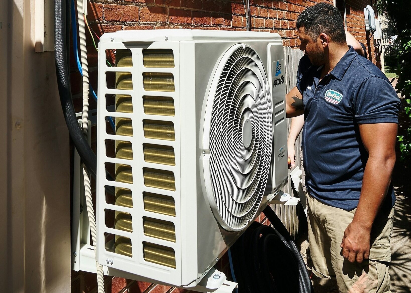 Multi-head split system installation
