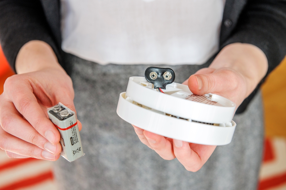 smoke alarm battery